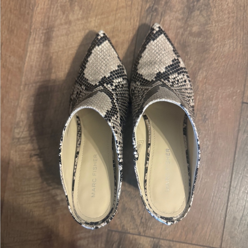Marc Fisher Black and Cream Snakeskin Shoes